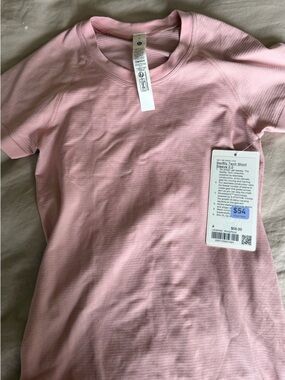 lululemon athletica Swiftly Tech Short Sleeve Top